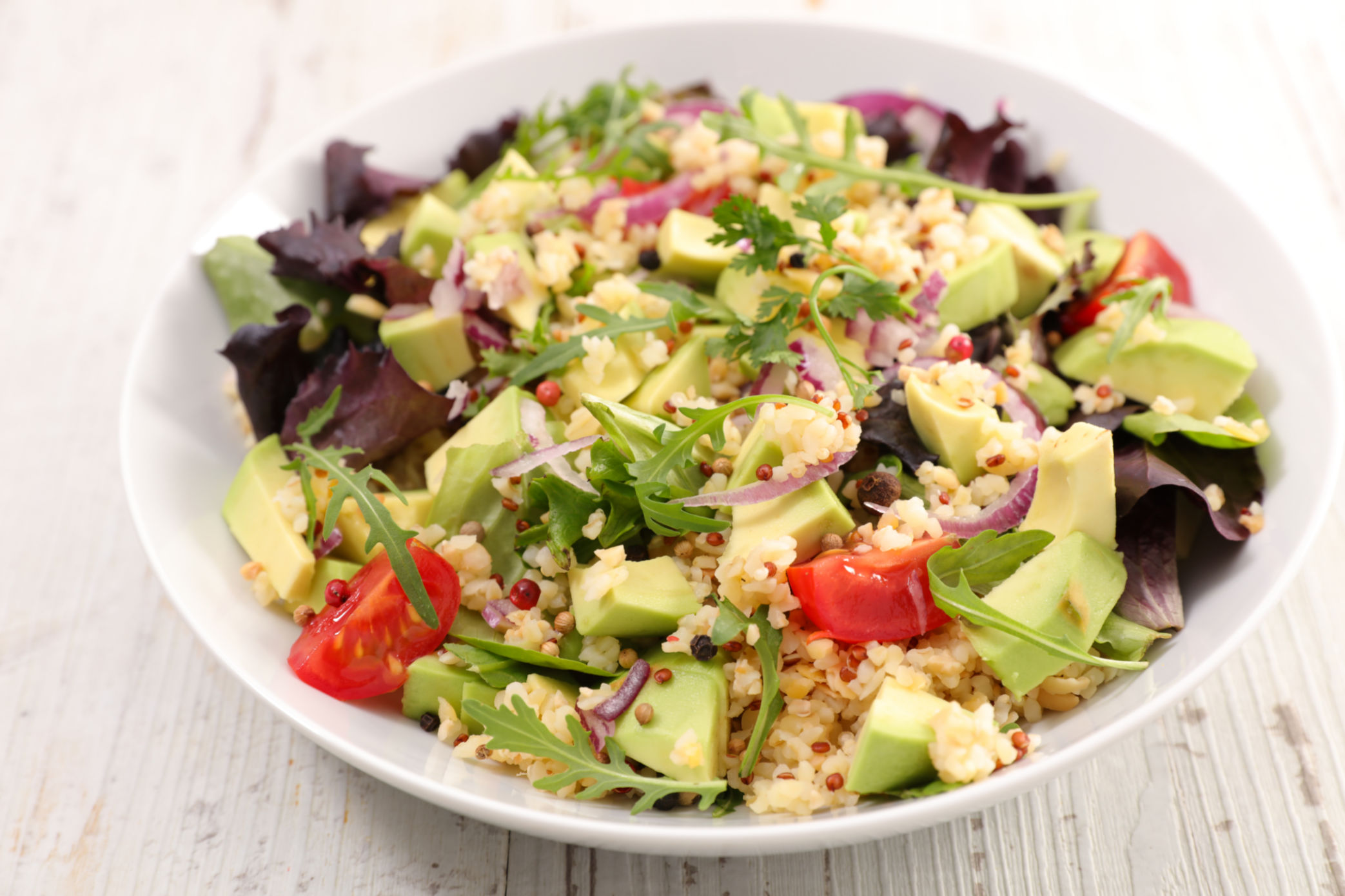 quinoa salad with avocado and tomato